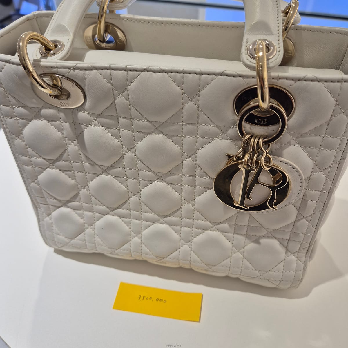 DIOR ��� ���� ABC �̵�� ��� ��ƼĪ ��Ʈ�� ���̺������ ���� ABC �̵�� ��� ��ƼĪ ��Ʈ�� ���̺���
