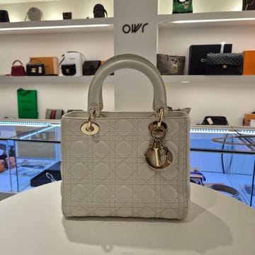 DIOR ��� ���� ABC �̵�� ��� ��ƼĪ ��Ʈ�� ���̺������ ���� ABC �̵�� ��� ��ƼĪ ��Ʈ�� ���̺���