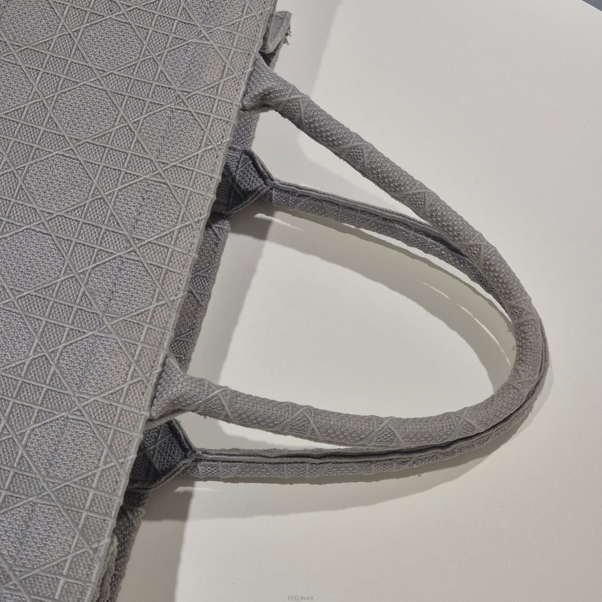 DIOR ��� �� ��Ʈ ��� ĵ���� ��Ʈ�� �׷��� L��� �� ��Ʈ ��� ĵ���� ��Ʈ�� �׷��� L