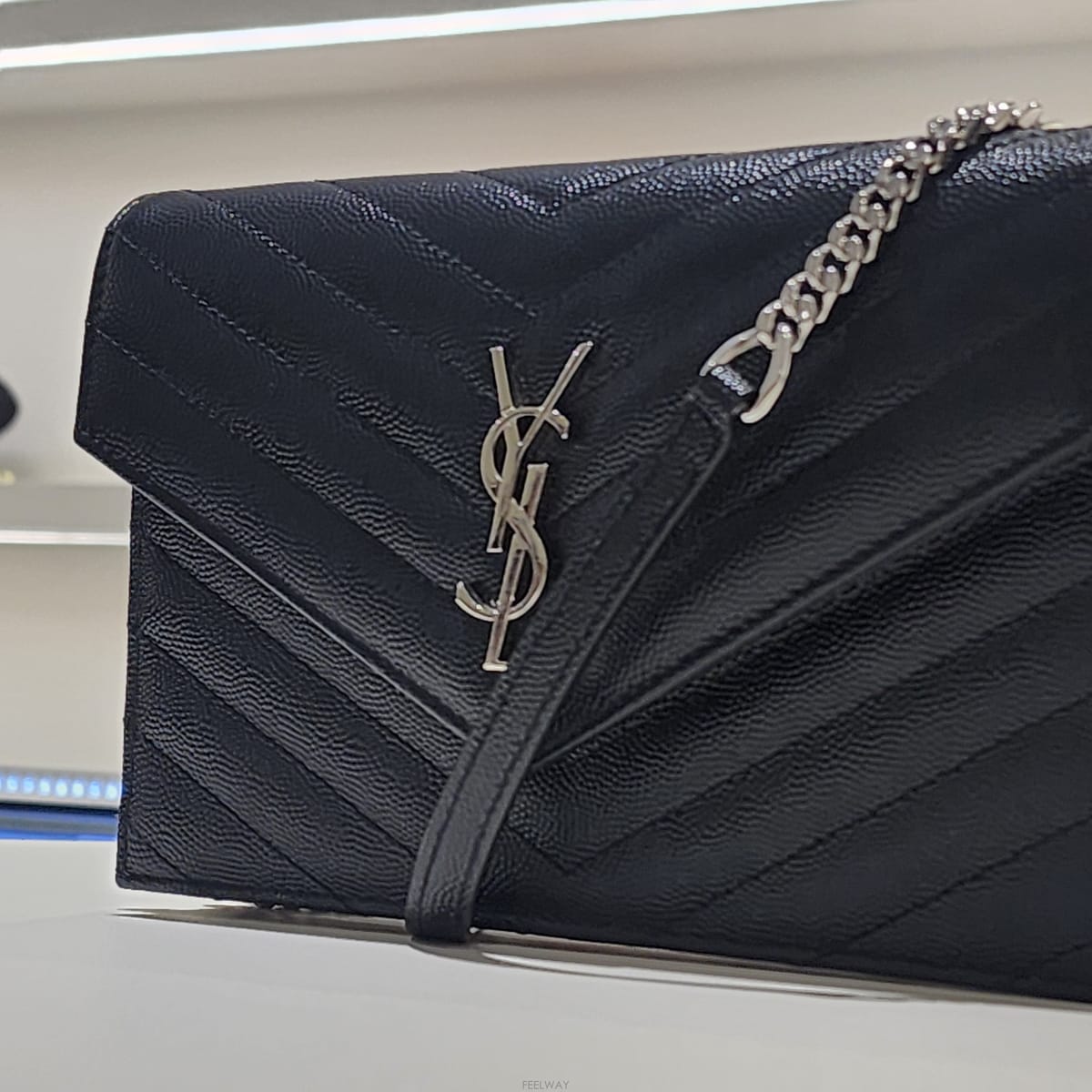 Saint Laurent ���ζ� �������� �̴� ũ�ν��� �������ζ� �������� �̴� ũ�ν��� ����