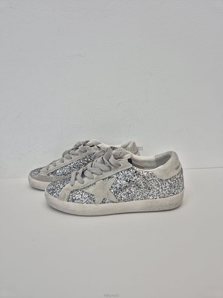 Golden Goose [�߰� ��ǰ ������ �����] ��籸�� ���۽�Ÿ �۸��� ����Ŀ�� 35 GWF00101 F000416[�߰� ��ǰ ������ �����] ��籸�� ���۽�Ÿ �۸��� ��
