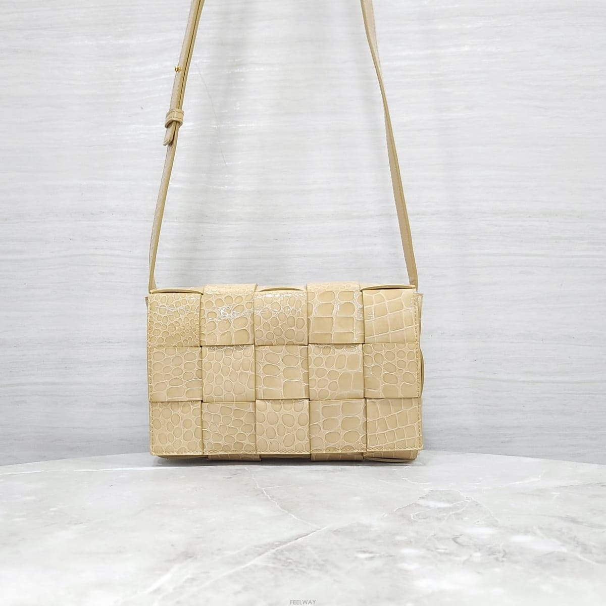 Bottega Veneta [������] ���װ�����Ÿ ũ��Ŀ���� ����Ʈ ��Ʈ��ġ���� ī��Ʈ ũ�ν��� 578004[������] ���װ�����Ÿ ũ��Ŀ���� ����Ʈ ��Ʈ��ġ���� 