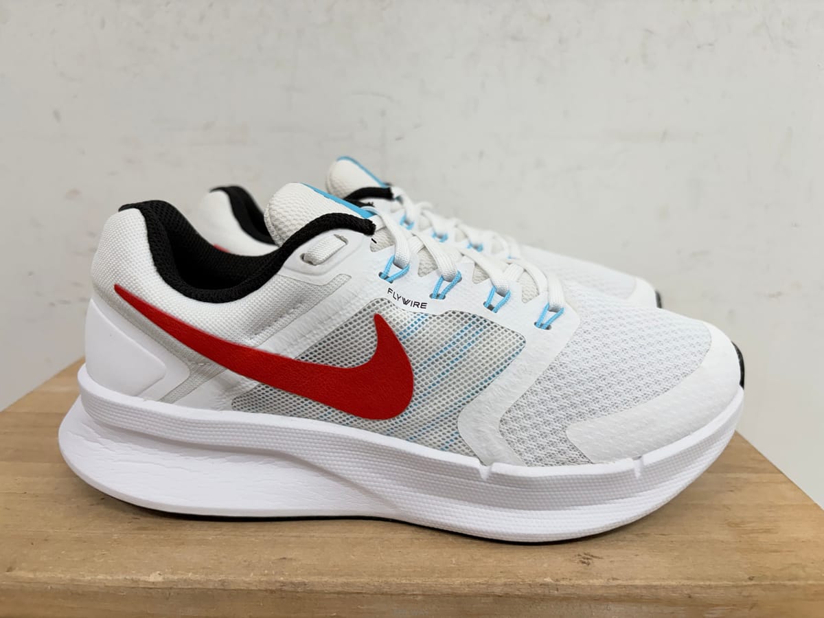 Nike ����Ű �� ������Ʈ3 ����ȭ 250����Ű �� ������Ʈ3 ����ȭ 250