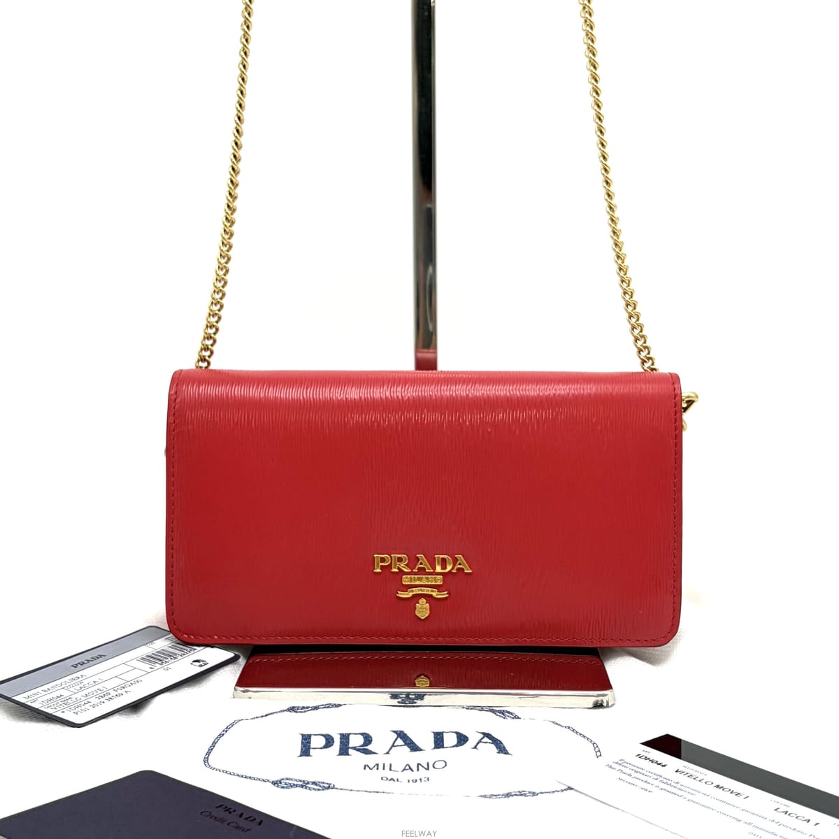 PRADA 다이어그램 미니 체인 크로스백 은장