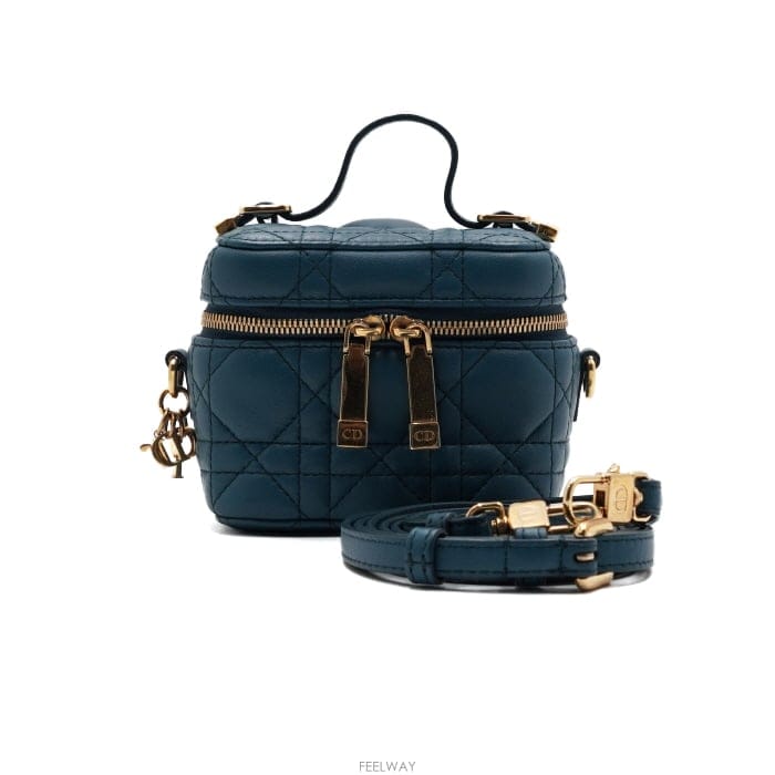 DIOR ��� S0918ONMJ ���̺� ��� ����Ƽ ����ũ�� ����� �� ũ�ν���aa65176��� S0918ONMJ ���̺� ��� ����Ƽ ����ũ�� ����� ��