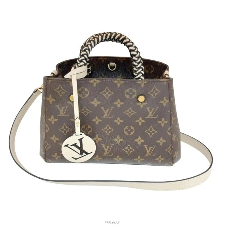 Louis Vuitton ���̺��� M45311���״� BB ũ�ν�����̺��� M45311���״� BB ũ�ν���
