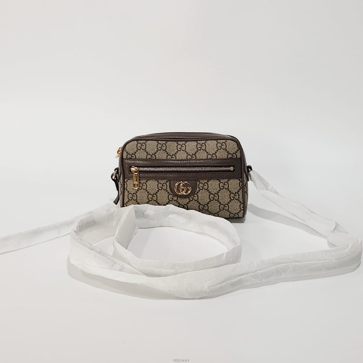 GUCCI ���� GG ������ ���ǵ�� ���� �̴� ũ�ν��� 772311���� GG ������ ���ǵ�� ���� �̴� ũ�ν��� 772311