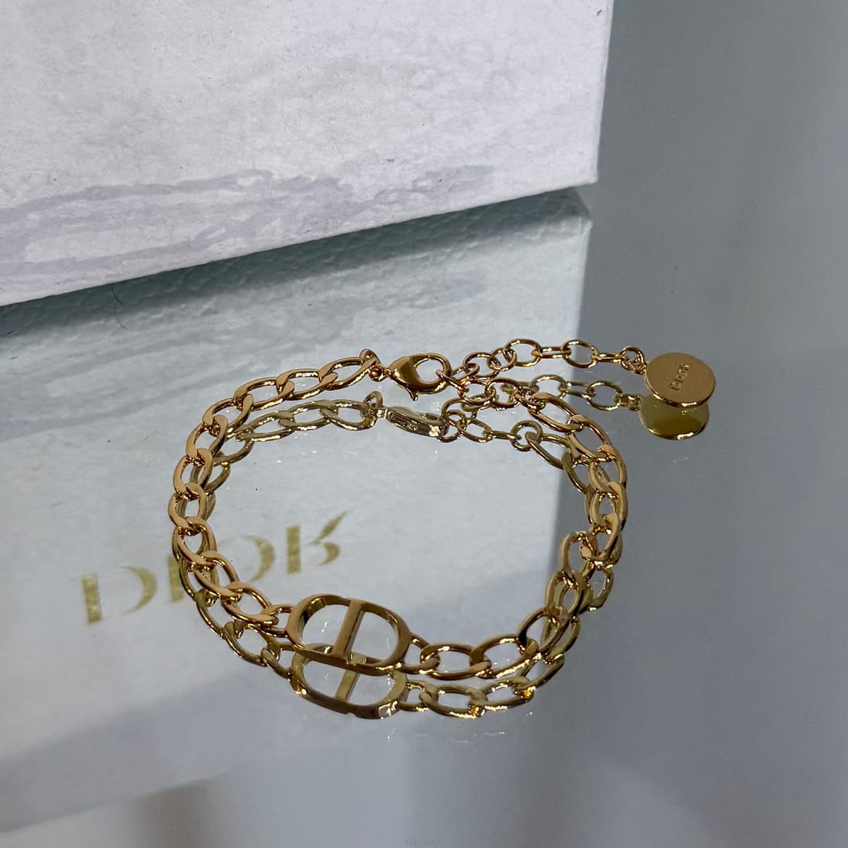DIOR ��� CD ���� ü�� ������ CD ���� ü�� ����
