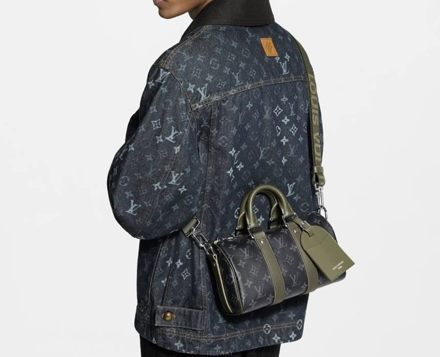Louis Vuitton [������ȭ��] ���̺��� ���� ���� īŰ Ű�� �ݵѸ��� 25 ����� ���� M28638[������ȭ��] ���̺��� ���� ���� īŰ Ű�� �ݵѸ��� 25 