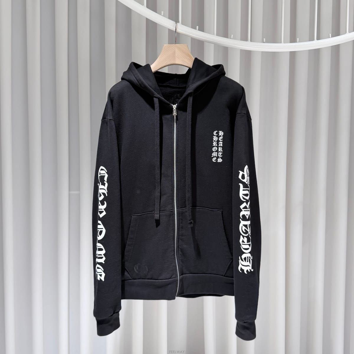 Chrome Hearts (A+��/M) / ũ������ ��Ƽ�� �ΰ� �ĵ����� ����(A+��/M) / ũ������ ��Ƽ�� �ΰ� �ĵ����� ����