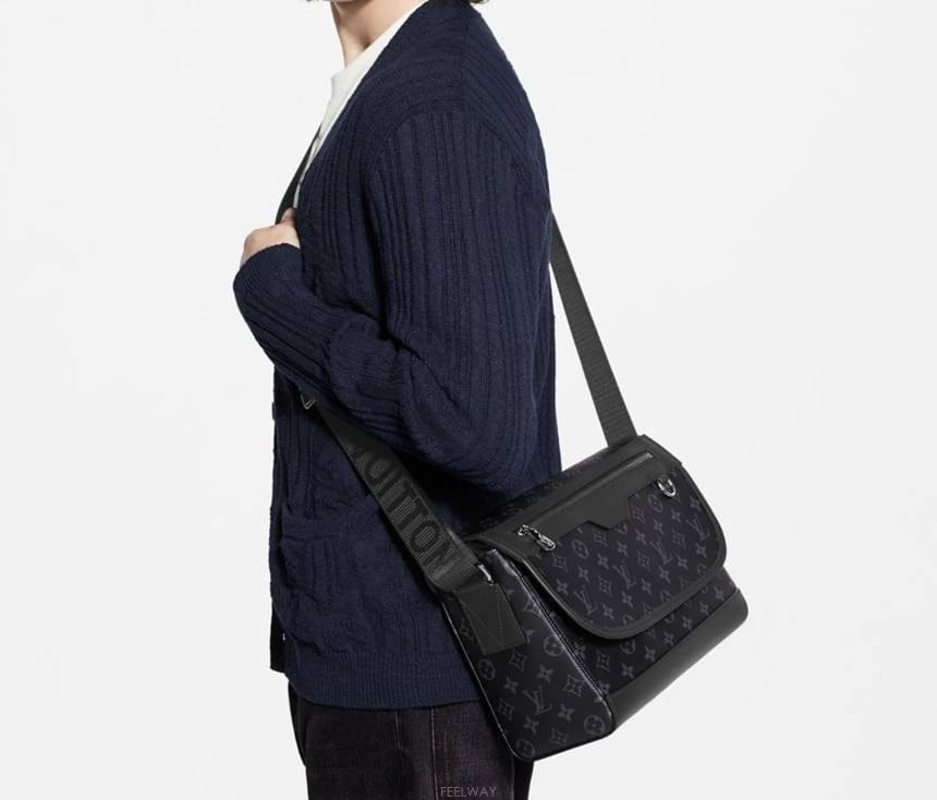 Louis Vuitton [��ȭ��Ǯ��] ���̺��� ���� ���� ���� �޽����� ũ�ν��� ����� ���� ���� M28630[��ȭ��Ǯ��] ���̺��� ���� ���� ���� �޽����� ũ�ν���