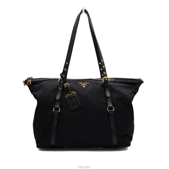 PRADA 포코노 집업 쇼퍼백