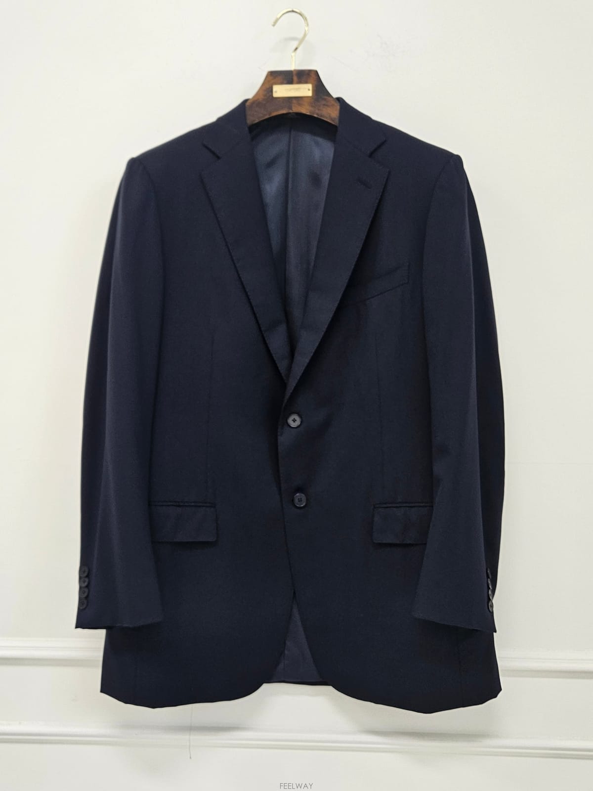 Zegna �����޳����� ���� ���̺� �������������޳����� ���� ���̺� ��������