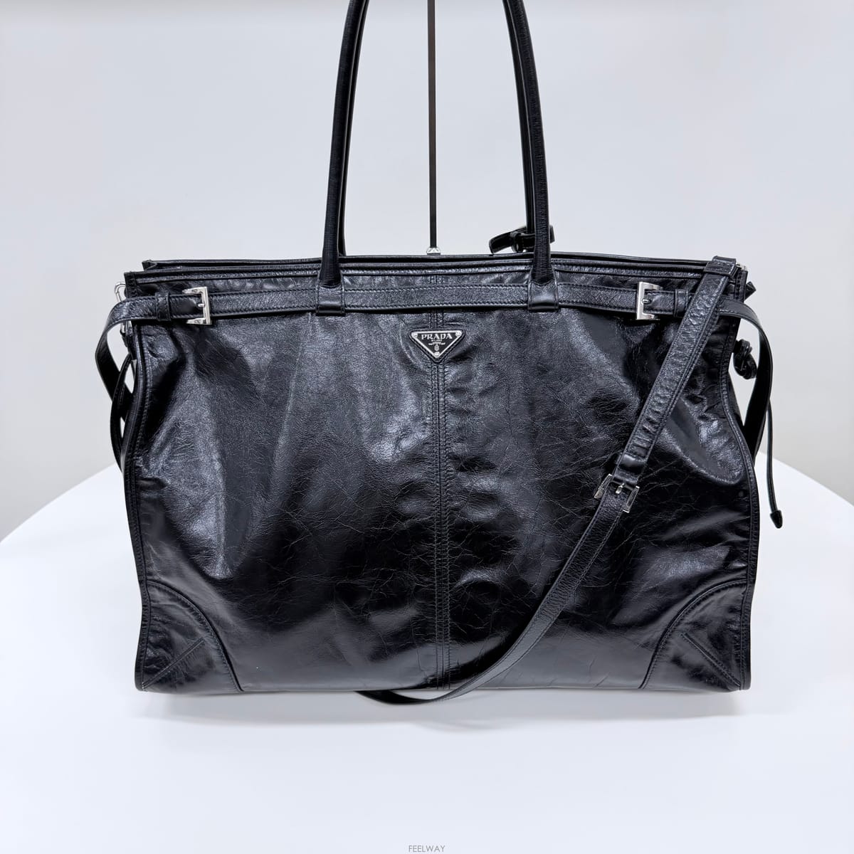 PRADA [S��/OS] ����� �ﰢ�ΰ� ���� ��Ʈ�� ����[S��/OS] ����� �ﰢ�ΰ� ���� ��Ʈ�� ����