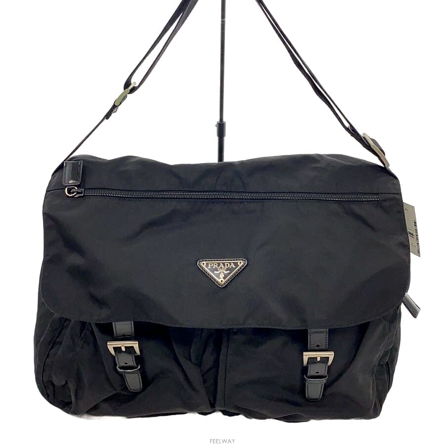 PRADA ����� B1738 ���Ϸ� �޽��� ũ�ν��� ��������� B1738 ���Ϸ� �޽��� ũ�ν��� ����