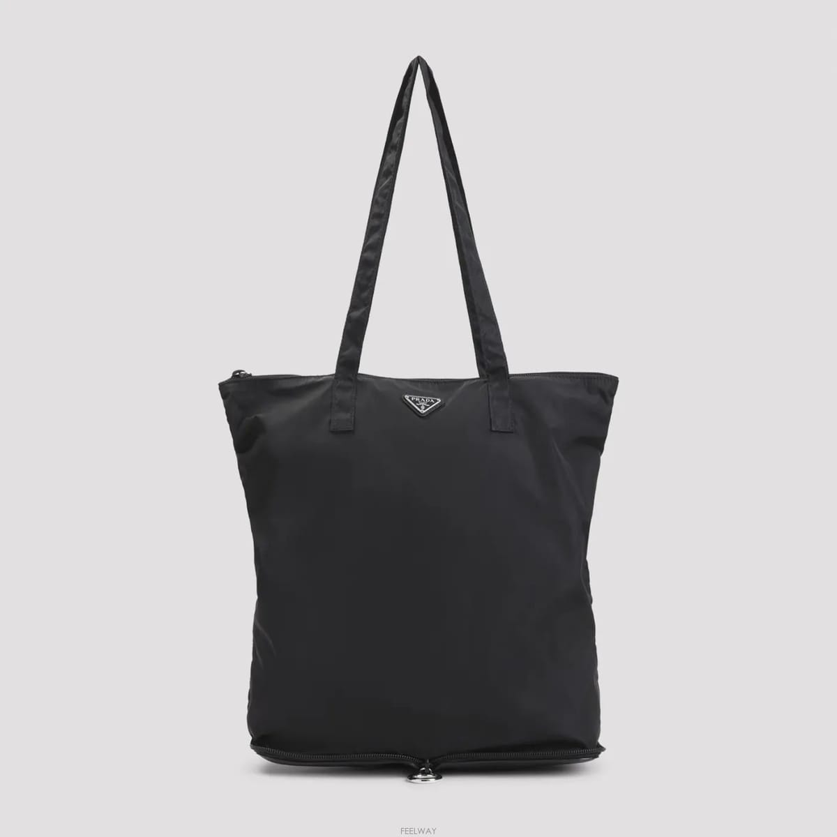 PRADA [D] 26FW ����� ���Ϸ� ������ �ﰢ�ΰ� ��Ʈ�� ���� 1TT330 K0Q F0002[D] 26FW ����� ���Ϸ� ������ �ﰢ�ΰ� ��Ʈ�� ���� 1