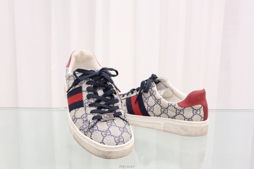 GUCCI ���� ���̽� �� GG ����Ŀ�� �ȭ 760774���� ���̽� �� GG ����Ŀ�� �ȭ 760774