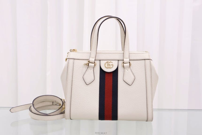 GUCCI ���� ���ǵ�� GG ���� ��Ʈ ũ�ν� ����� 547551���� ���ǵ�� GG ���� ��Ʈ ũ�ν� ����� 547551