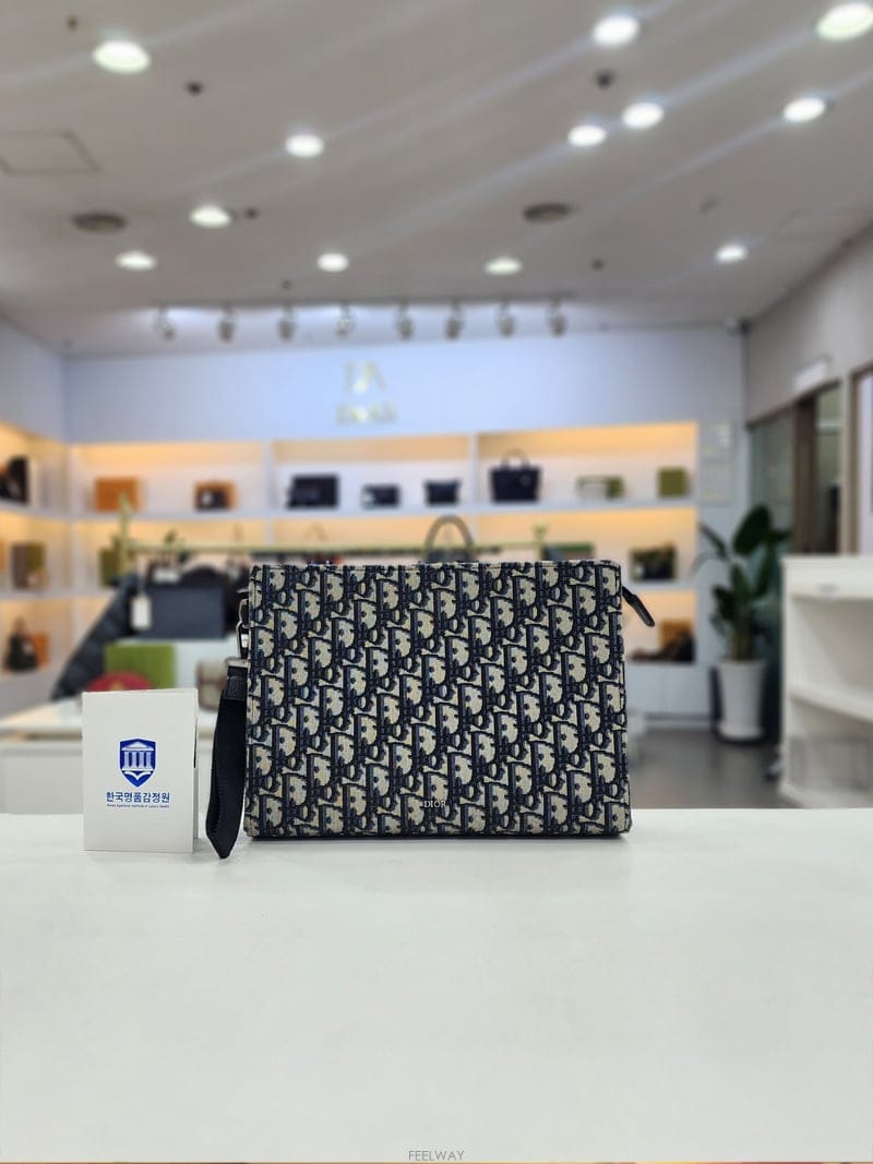 DIOR ��� A5 ������ũ Ʈ���̾ޱ� �Ŀ�ġ Ŭ��ġ�� 2ESCA484YKY��� A5 ������ũ Ʈ���̾ޱ� �Ŀ�ġ Ŭ��ġ�� 2ESCA484YK