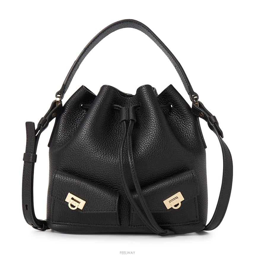 Ferragamo [�񿣺��ǰ��] FERRAGAMO ��󰡸� ���� ��� ��Ƽ���� ��Ŷ�� �����[�񿣺��ǰ��] FERRAGAMO ��󰡸� ���� ��� ��Ƽ���� 