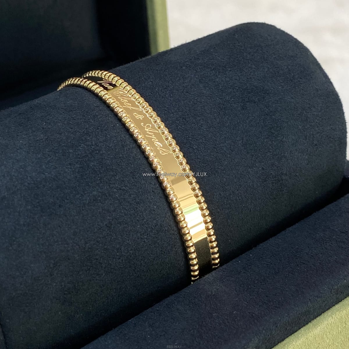 Van Cleef & Arpels [�̻��] ��Ŭ�����ؾ��� M ������ �ñ״�ó ���ο��� ������ ���� Y70292[�̻��] ��Ŭ�����ؾ��� M ������ �ñ״�ó ���ο��� 