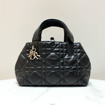 DIOR [��ǰ�ٿõ���] ��� ���긣 ���� ��Ʈ�� M2822[��ǰ�ٿõ���] ��� ���긣 ���� ��Ʈ�� M2822