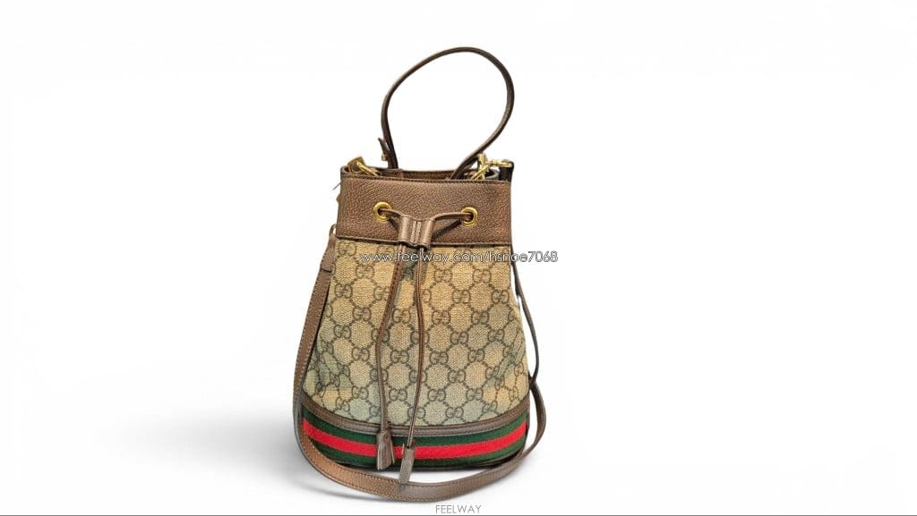 GUCCI ���� ���ǵ�� ���� ��Ŷ�� (550621)���� ���ǵ�� ���� ��Ŷ�� (550621)