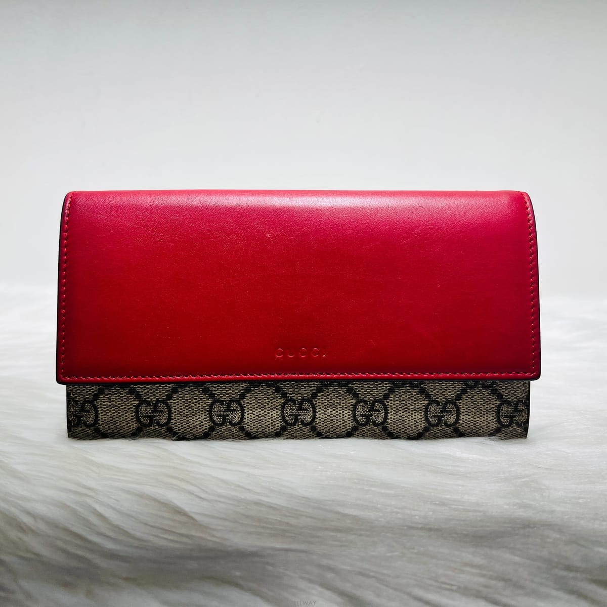 GUCCI ���� 410100 ������ ĵ���� �÷� ���� ���������� 410100 ������ ĵ���� �÷� ���� ������