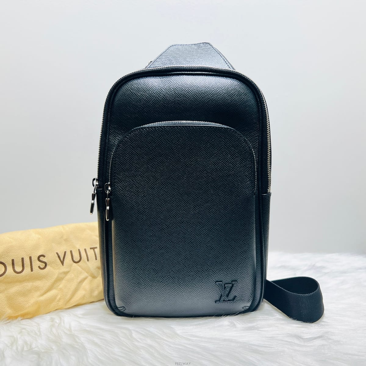 Louis Vuitton ���̺��� M30863 Ÿ�̰� ���� ������ ��Ʈ����̺��� M30863 Ÿ�̰� ���� ������ ��Ʈ��