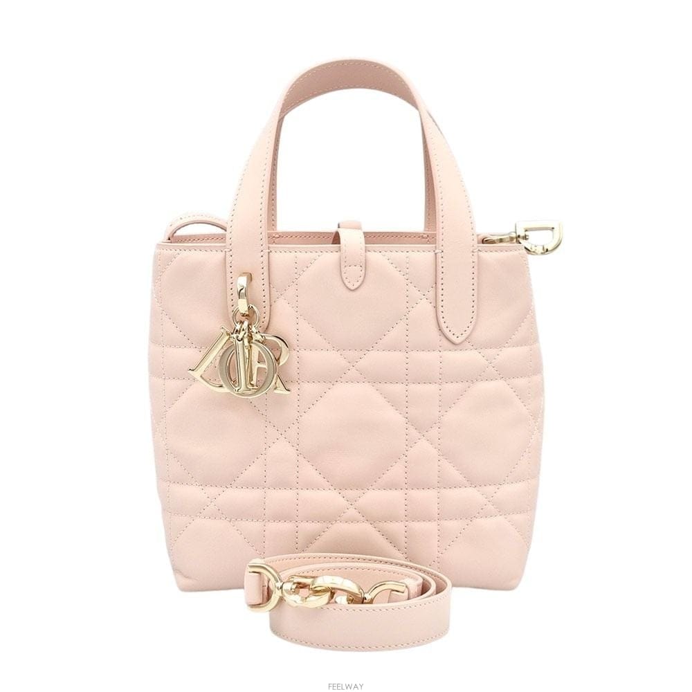 DIOR ũ������ ��� ���긣 ��Ƽ�� ���� M2835OSNWũ������ ��� ���긣 ��Ƽ�� ���� M2835OSNW
