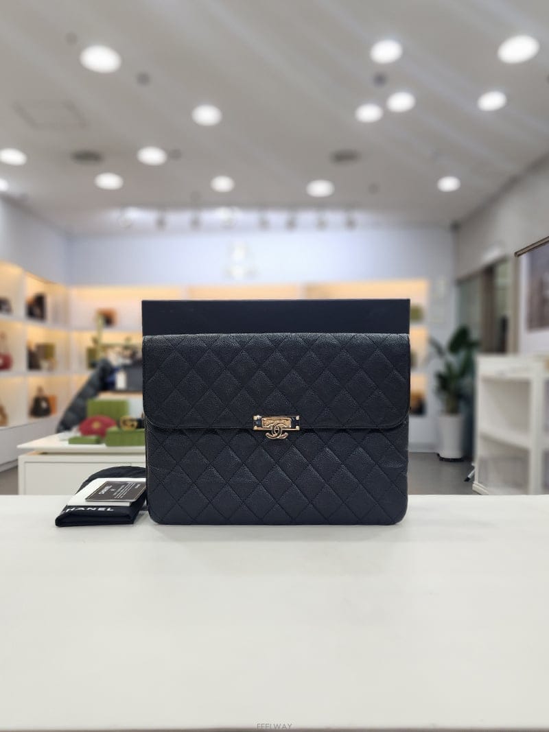 CHANEL ���� ĳ��� ���� �÷� �̵�� Ŭ��ġ�� A84052���� ĳ��� ���� �÷� �̵�� Ŭ��ġ�� A84052