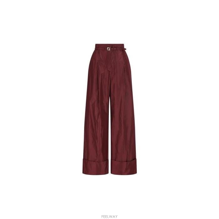 26 FW 펜디 타프타 로고 플라크 와이드 레그 팬츠 F1UKF FR6673AW7C