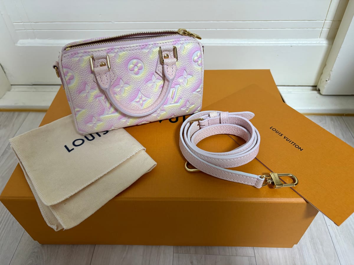 Louis Vuitton ��ǰ ���̺��� ���� ���ǵ� ũ�ν��� M81508��ǰ ���̺��� ���� ���ǵ� ũ�ν��� M81508