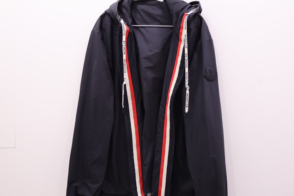 Moncler ��Ŭ���� ī������ �ĵ� ���� K10911A00197 54A91��Ŭ���� ī������ �ĵ� ���� K10911A00197 54A91