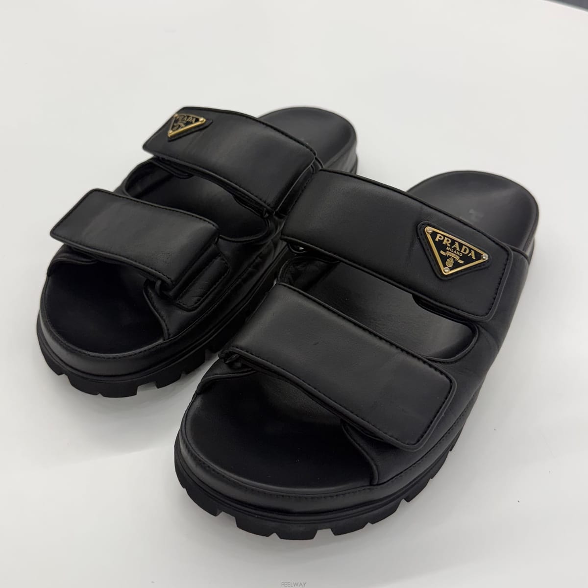 PRADA ����� �ﰢ�ΰ� ���� ���� ���� 38.5size����� �ﰢ�ΰ� ���� ���� ���� 38.5size