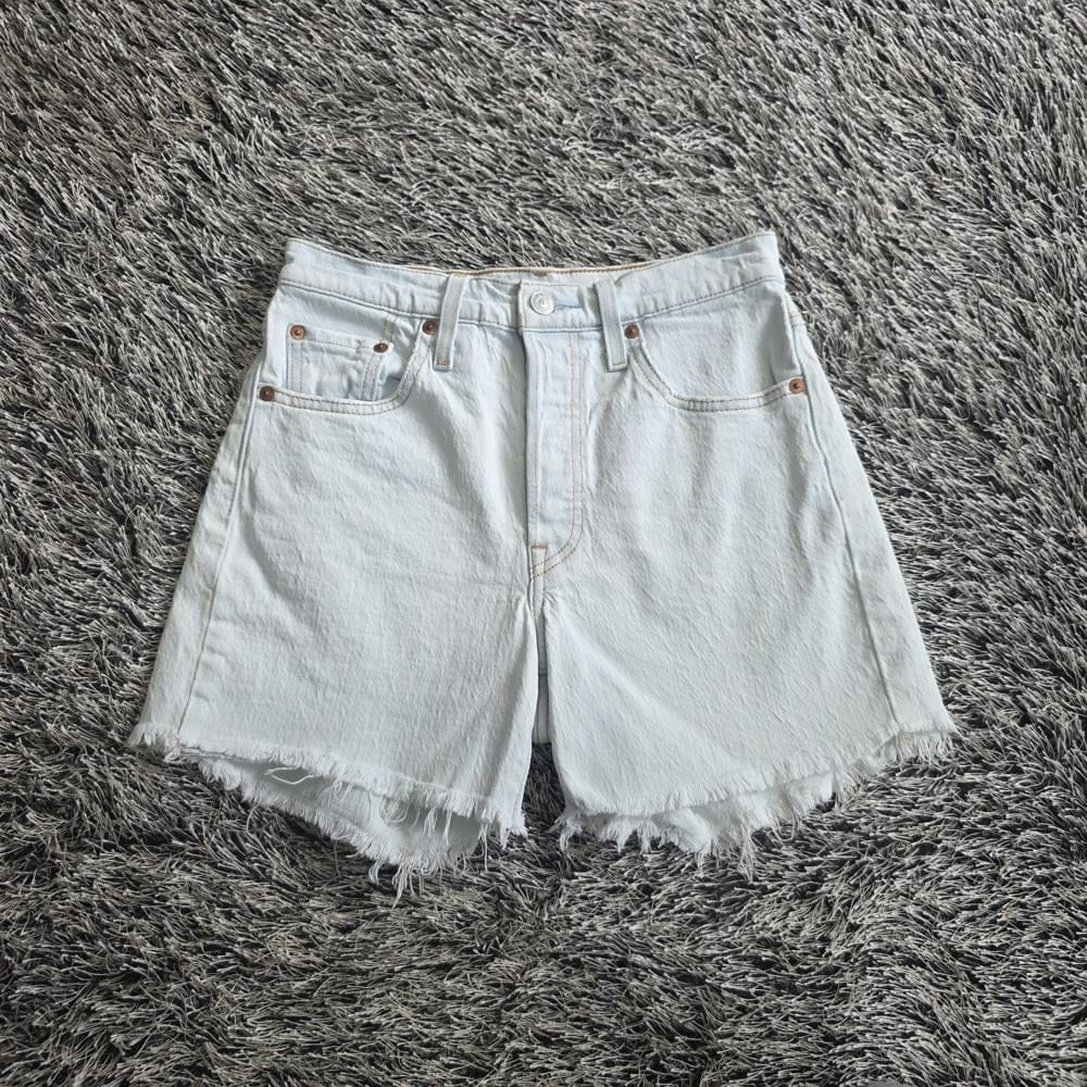 | Other Brand | �����̽�501 �ƿ��� ���� �ݹ���/����(25��ġ)/B1307/����ǰ����	50000	����	3000	�Ұ�		�Ұ������̽�501 �ƿ��� ���� �ݹ���/����(25��ġ)/B1307/����