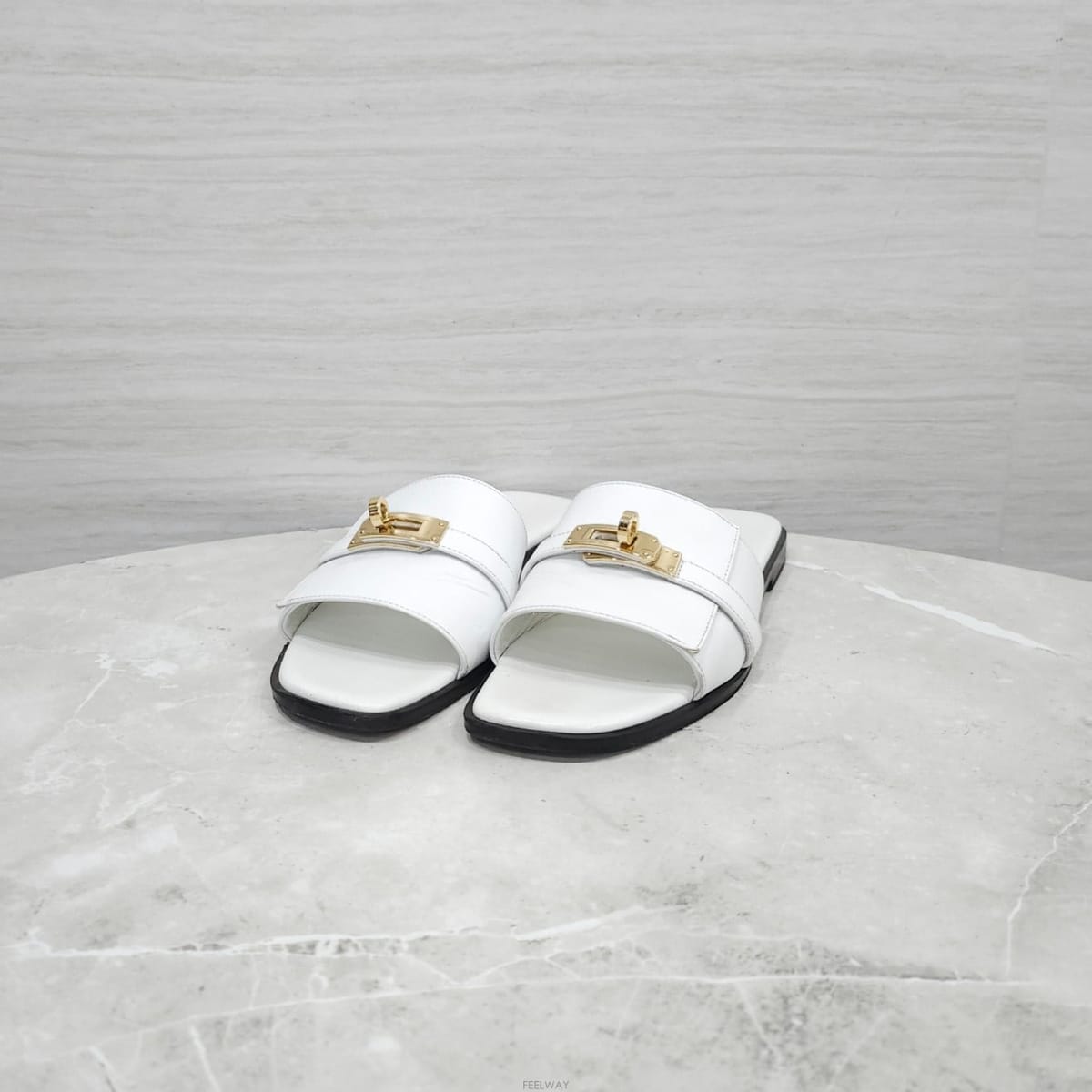 HERMES 줄리아 샌들 블랙