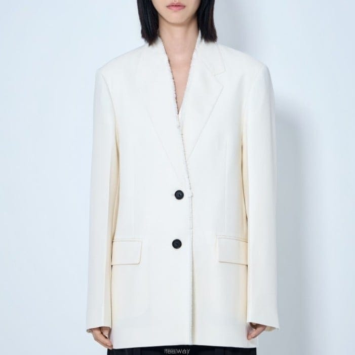 토템 블레이저