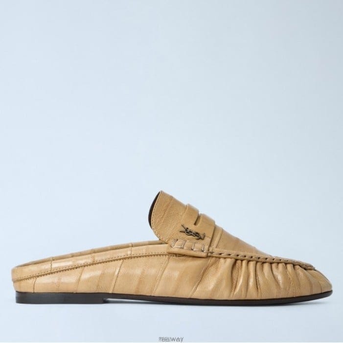 26 FW 생로랑 Le Loafers 텍스처 레더 모카신 뮬 베이지 852388 0WXAF 2615