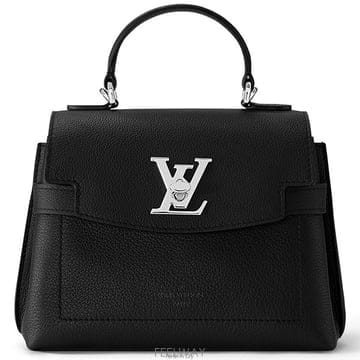 26 FW 루이비통 블랙 LockMe Ever 락미 에버 LV 락 패스닝 체인 미니 숄더백