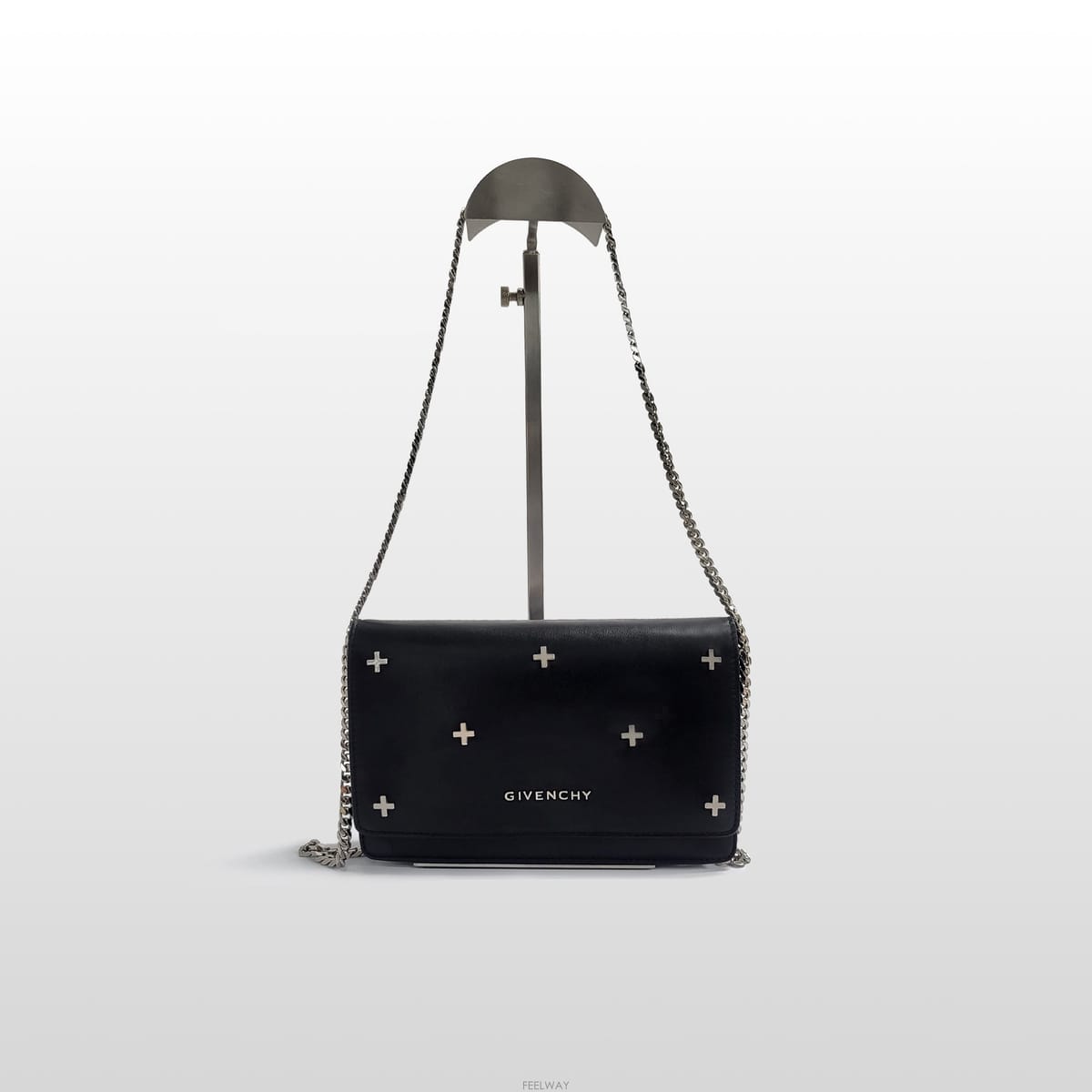 Givenchy ����� �ǵ��� ũ�ν� ���͵� ü�� ũ�ν��� ���� 25A0136����� �ǵ��� ũ�ν� ���͵� ü�� ũ�ν��� ���� 25A0136