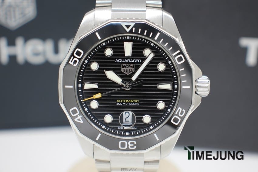 Tag Heuer Ÿ���� - �±�ȣ�̾� �����Ʒ��̼� 300 ����Ʈ ���� 43 ��ƿŸ���� - �±�ȣ�̾� �����Ʒ��̼� 300 ����Ʈ ���� 43 ��