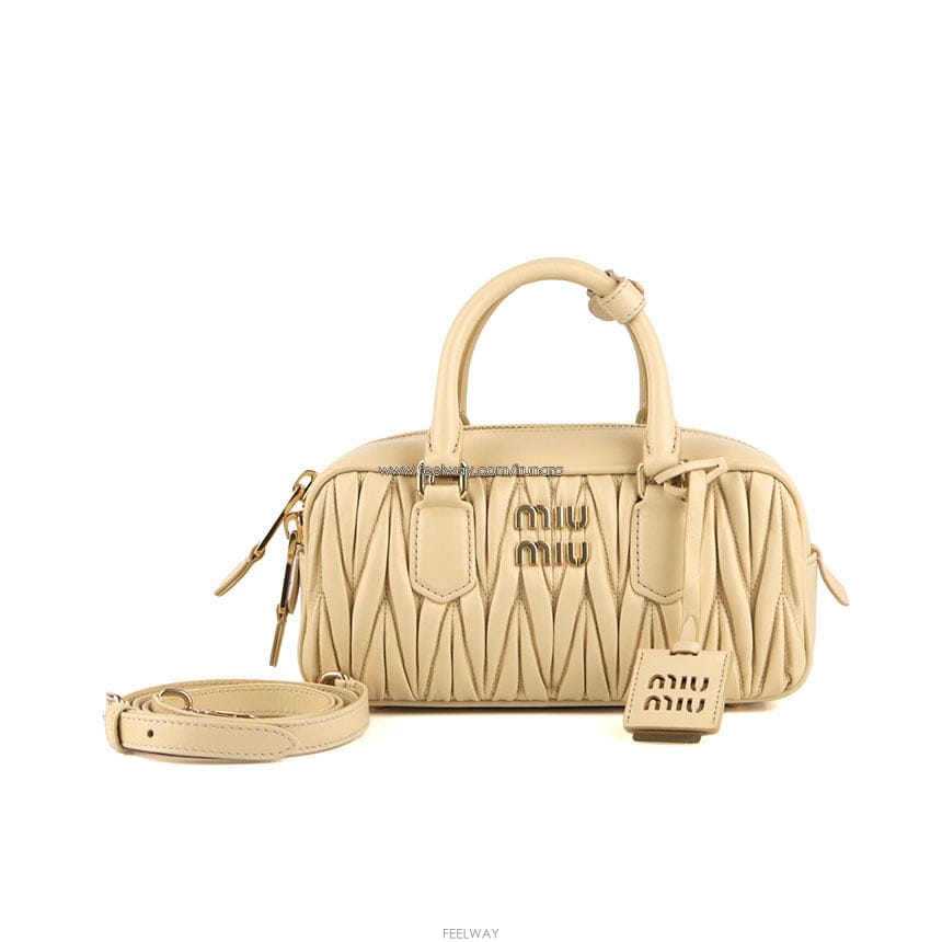 Miu Miu [�߰���ǰ�ٿ�] �̿�̿� �Ƹ�ī�� ���׶�� ���� ���� ��Ʈ�� ���� �׸� 5BB142[�߰���ǰ�ٿ�] �̿�̿� �Ƹ�ī�� ���׶�� ���� ���� ��