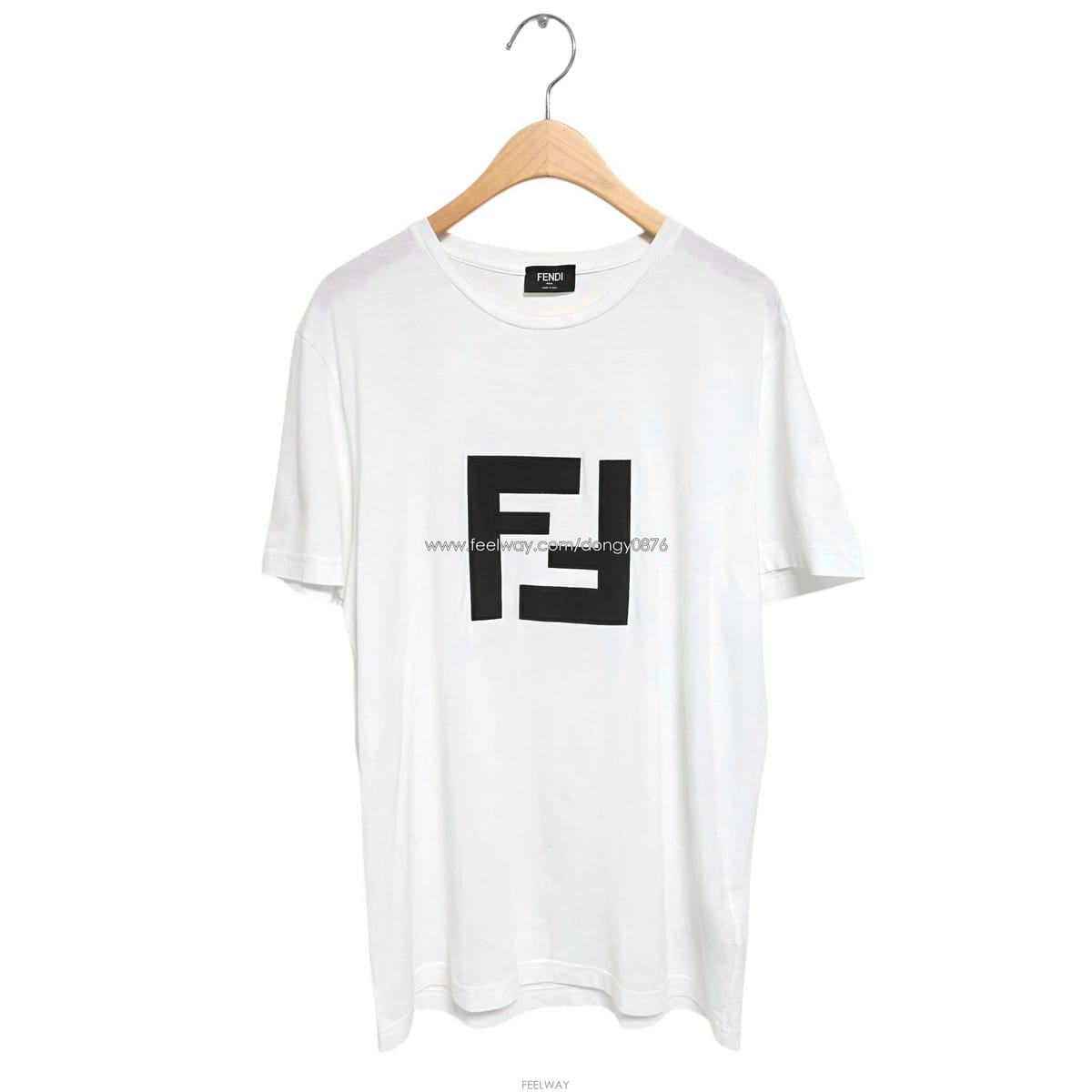 FENDI ��� FF �ΰ� ���� Ƽ������� FF �ΰ� ���� Ƽ����
