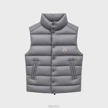 Moncler [��Ŭ����] TIBB Ƽ�� �ΰ� ��ġ �ٿ� �е� ����Ʈ ��ũ�׷��� ���� ���� 1A00096 597YD 93B[��Ŭ����] TIBB Ƽ�� �ΰ� ��ġ �ٿ� �е� ����Ʈ ��ũ��