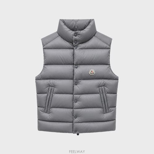 Moncler [��Ŭ����] TIBB Ƽ�� �ΰ� ��ġ �ٿ� �е� ����Ʈ ��ũ�׷��� ���� ���� 1A00096 597YD 93B[��Ŭ����] TIBB Ƽ�� �ΰ� ��ġ �ٿ� �е� ����Ʈ ��ũ��