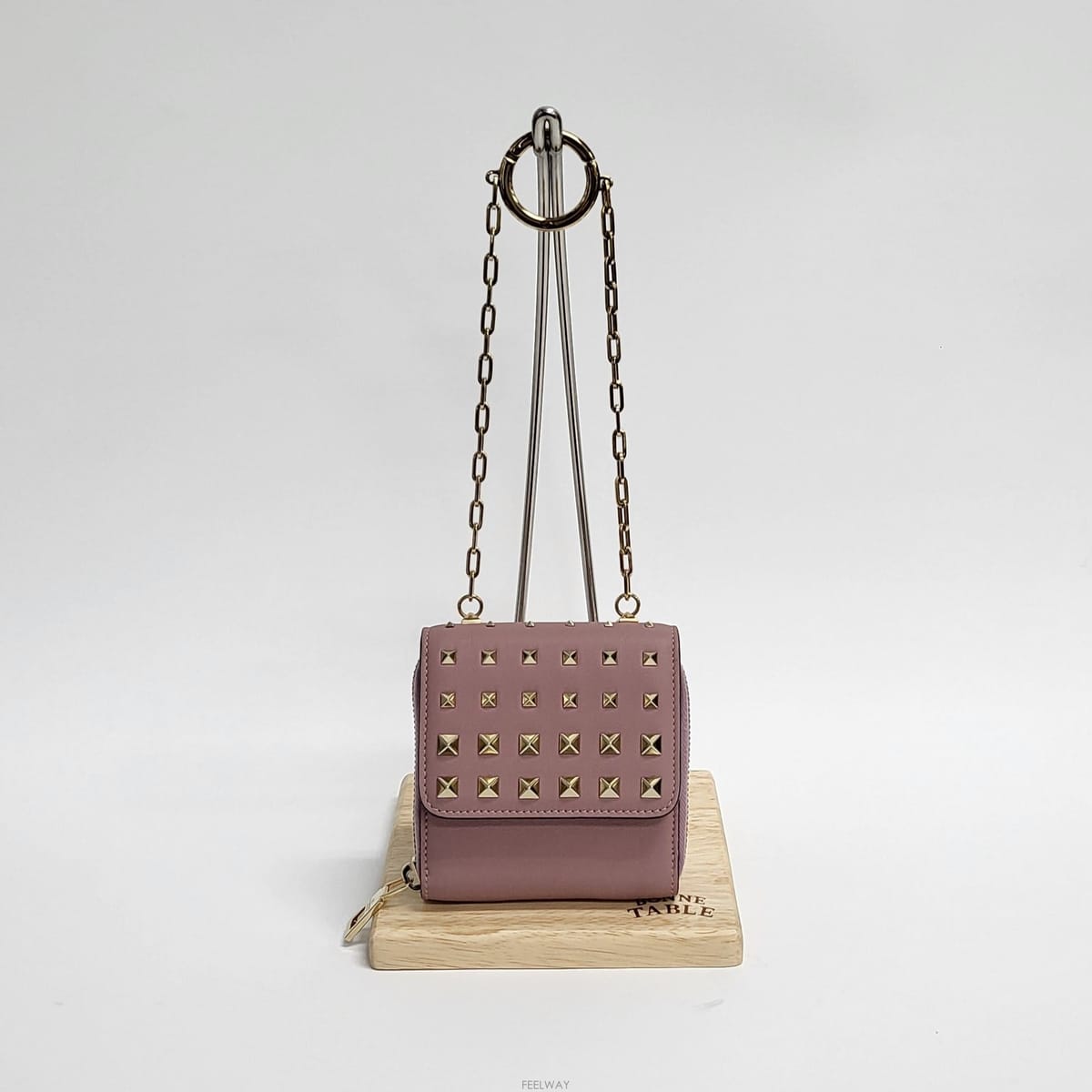 Valentino �߷�Ƽ�� ����ٴ� �����͵� ũ�ν� �������߷�Ƽ�� ����ٴ� �����͵� ũ�ν� ������