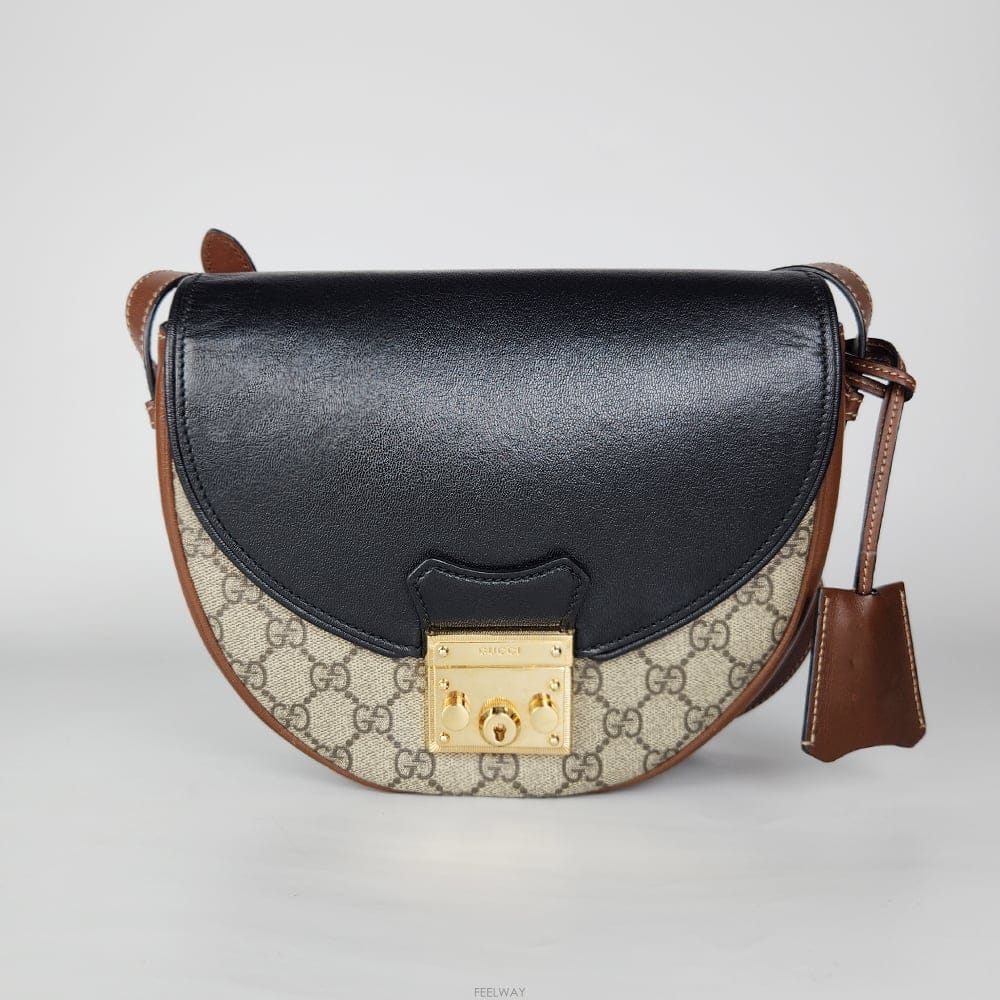 GUCCI ���� ���� ������ �е�� ���� �ݴ� ũ�ν��� 644524���� ���� ������ �е�� ���� �ݴ� ũ�ν��� 644524