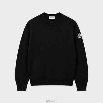 [몽클레어] 로고 패치 라운드 니트 블랙 남성 니트 9C00014 M1367 999 / TJ