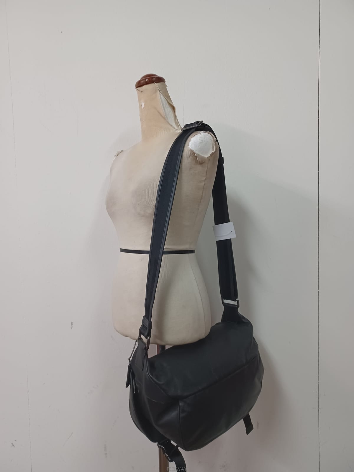 Coach ��ȫ����/B-10817/��ġ ��ǰ ������ ũ�ν����ȫ����/B-10817/��ġ ��ǰ ������ ũ�ν���
